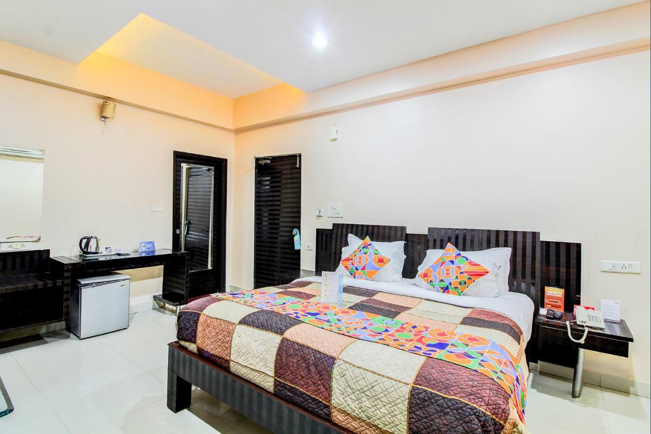 Fabexpress Tourist Plaza Hyderabad Exterior foto